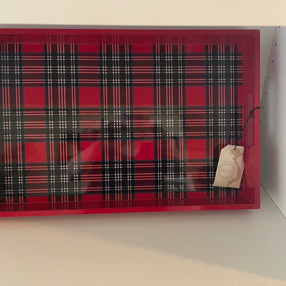 Serving tray